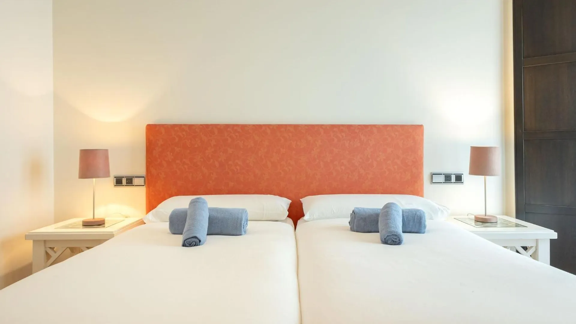 La Maestranza Charming One Or Two Bedrooms Apartments By Ocityzen Sevilla