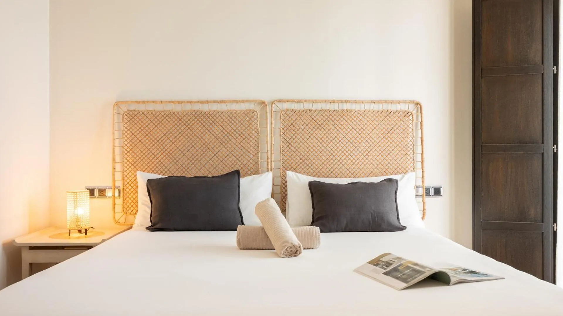 La Maestranza Charming One Or Two Bedrooms Apartments By Ocityzen Sevilla