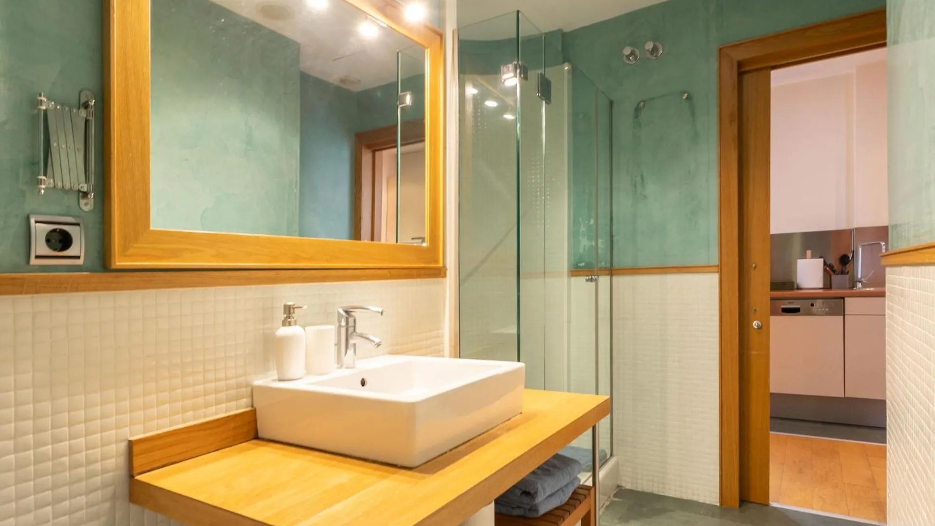 La Maestranza Charming One Or Two Bedrooms Apartments By Ocityzen Seville