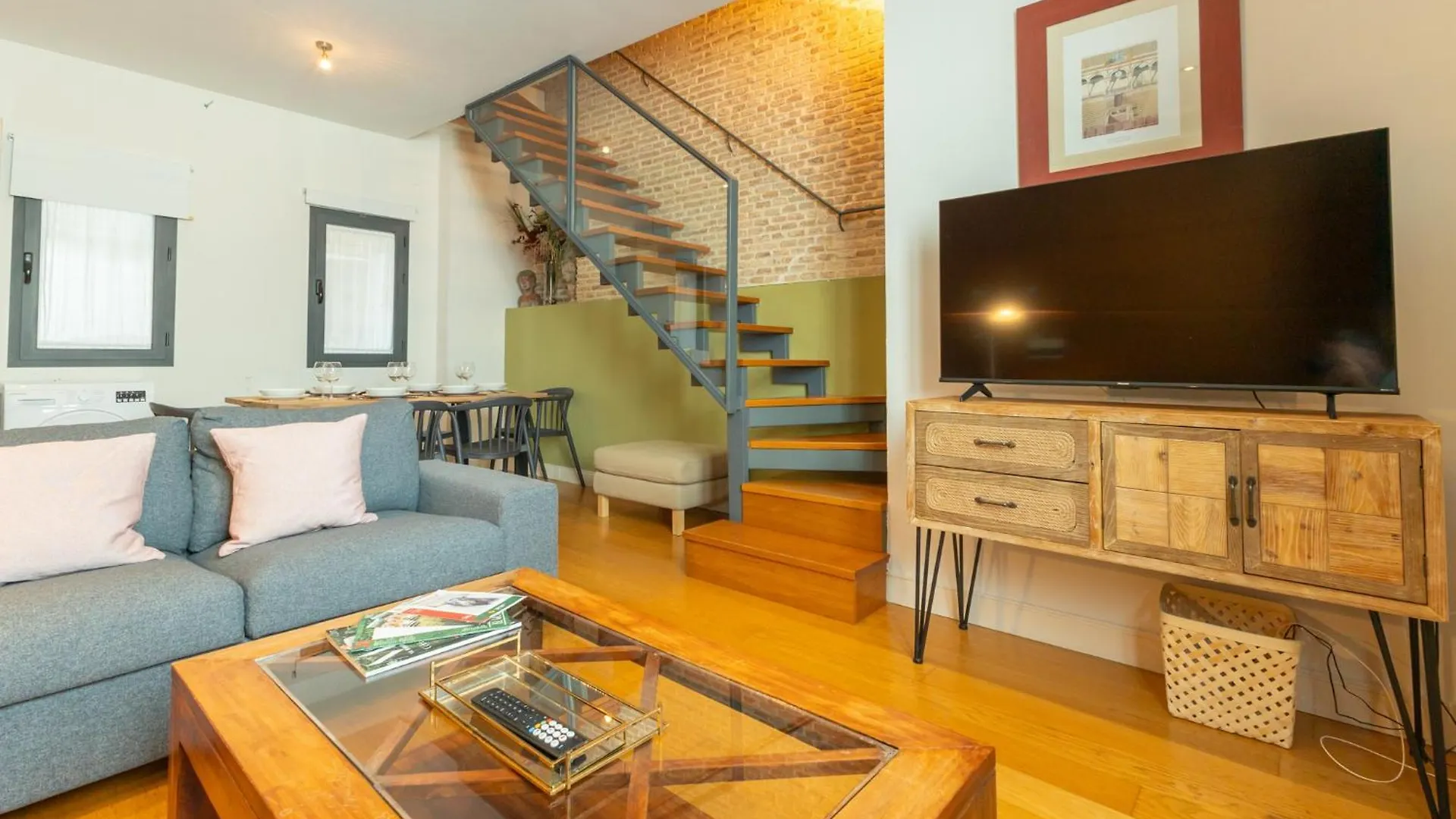 La Maestranza Charming One Or Two Bedrooms Apartments By Ocityzen Seville Spain