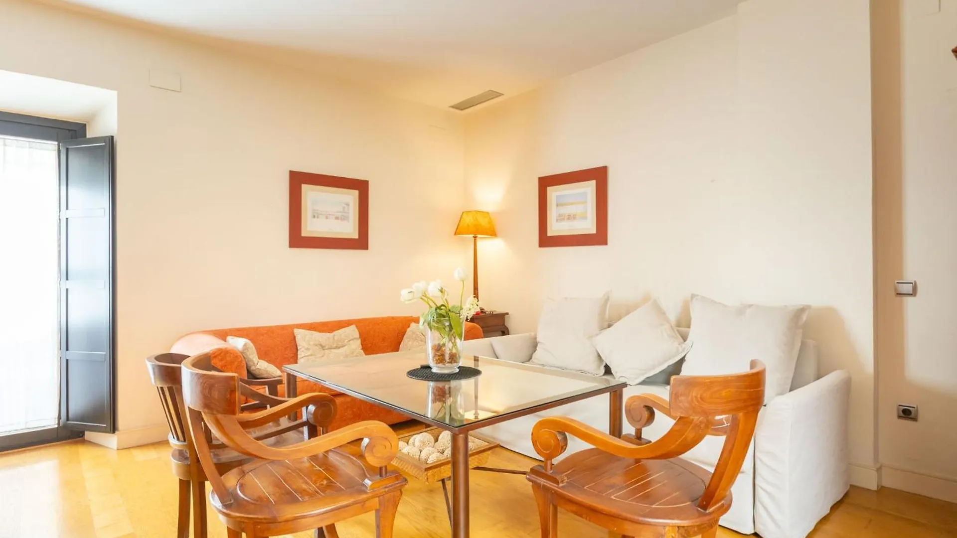 La Maestranza Charming One Or Two Bedrooms Apartments By Ocityzen Seville Spain